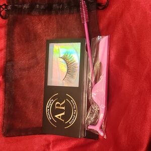 Absolute Royalty lashes